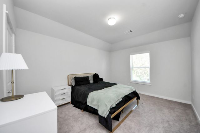 297 Gallant Fox Way, New Caney, TX 77357