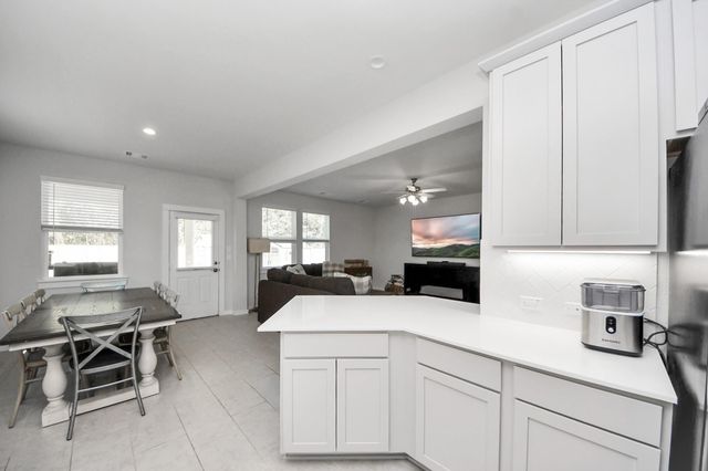 297 Gallant Fox Way, New Caney, TX 77357