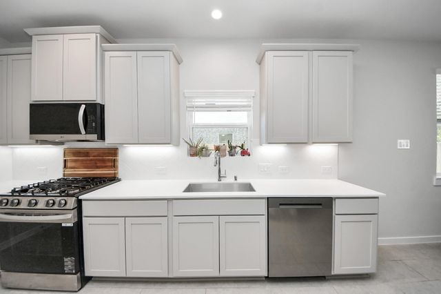 297 Gallant Fox Way, New Caney, TX 77357