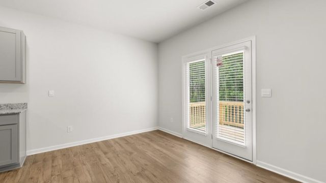 8174 Coldstream Drive, Fairburn, GA 30213