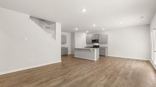 8174 Coldstream Drive, Fairburn, GA 30213