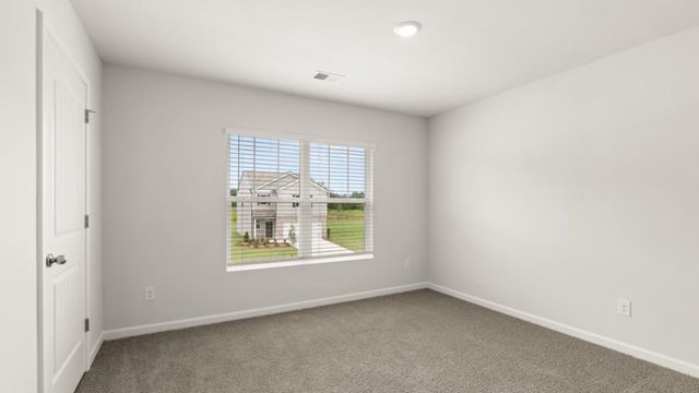 8174 Coldstream Drive, Fairburn, GA 30213