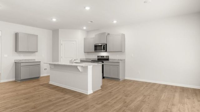 8174 Coldstream Drive, Fairburn, GA 30213