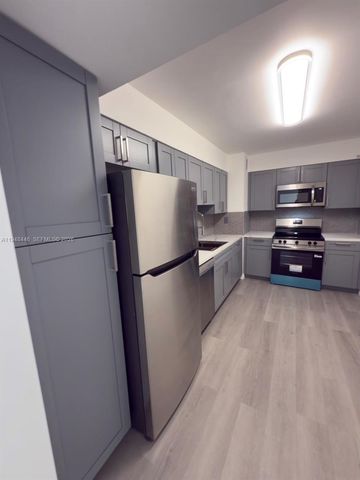 9195 NE Collins Ave 911, Surfside, FL 33154