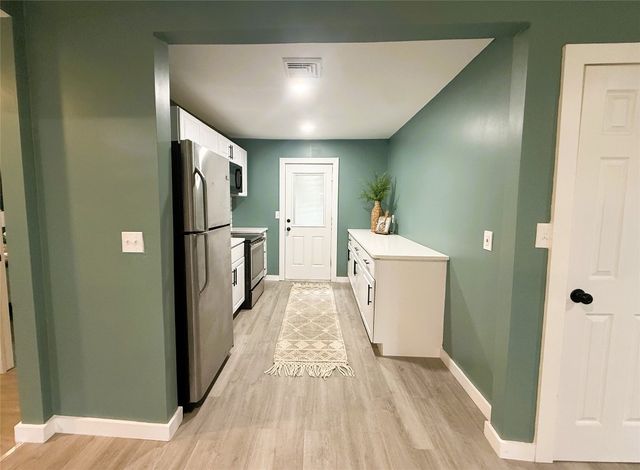 12013 TEIFER Avenue, Conneaut Lake, PA 16316