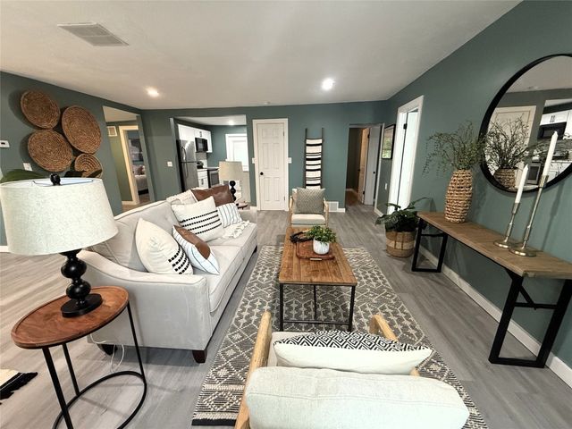 12013 TEIFER Avenue, Conneaut Lake, PA 16316