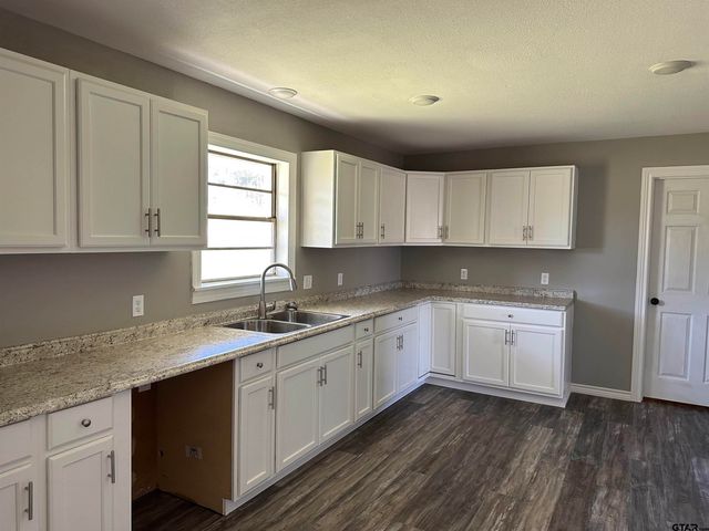 6890 SH 294 W., Alto, TX 75925