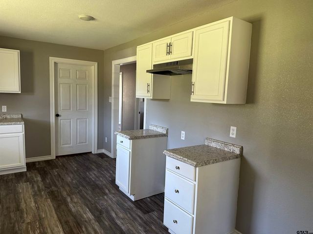 6890 SH 294 W., Alto, TX 75925