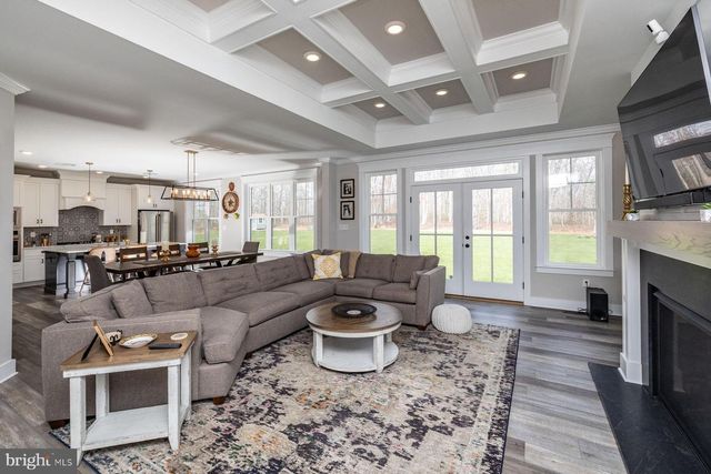 4296 JUNIPER ST, Vineland, NJ 08361