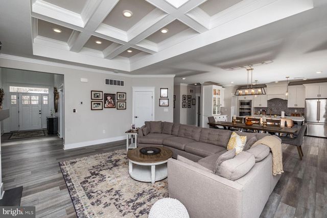 4296 JUNIPER ST, Vineland, NJ 08361