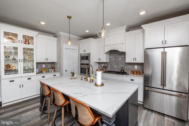 4296 JUNIPER ST, Vineland, NJ 08361