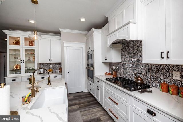 4296 JUNIPER ST, Vineland, NJ 08361