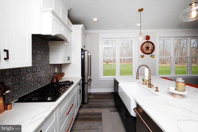 4296 JUNIPER ST, Vineland, NJ 08361