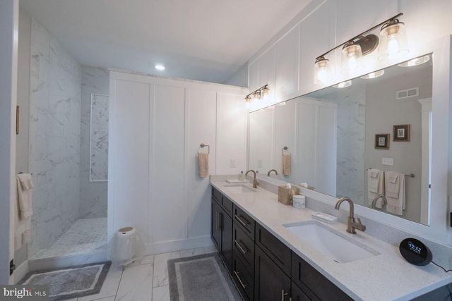 4296 JUNIPER ST, Vineland, NJ 08361