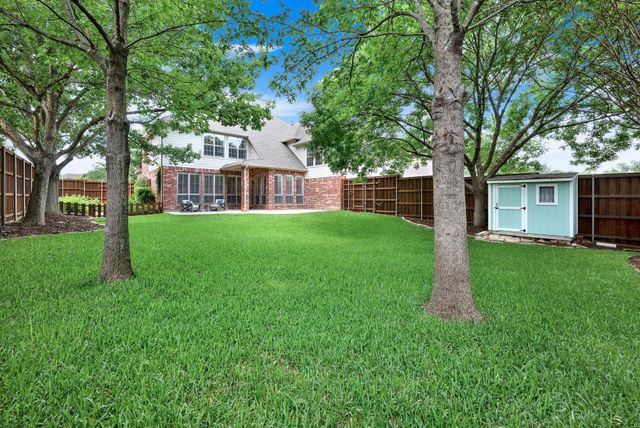 2700 Berrywood Court, Richardson, TX 75082