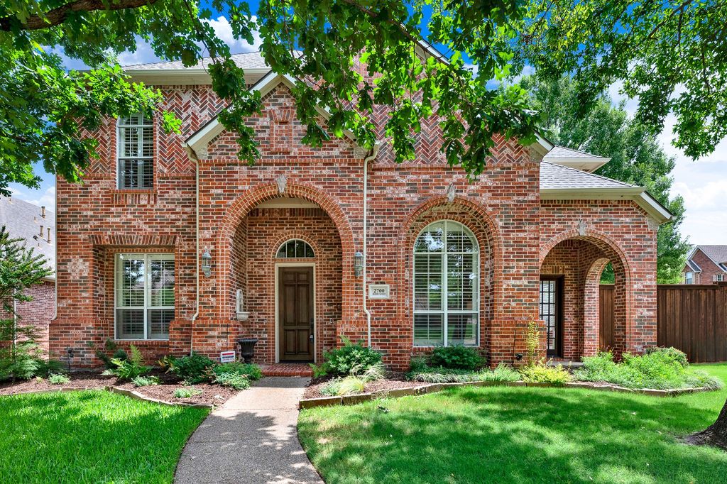 2700 Berrywood Court, Richardson, TX 75082