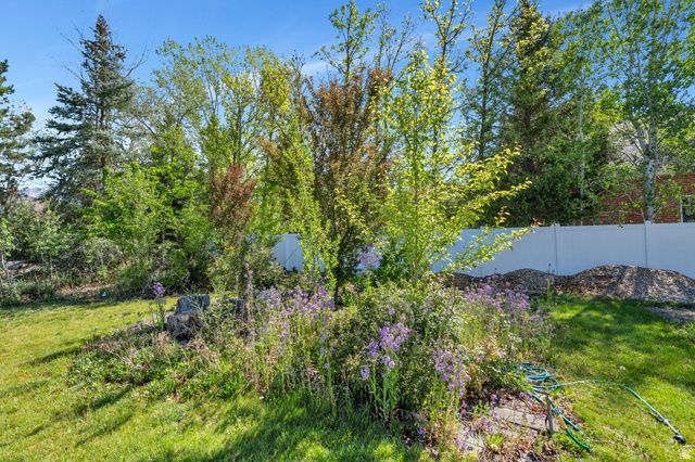 6362 W 10500 N, Highland, UT 84003