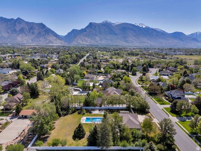 6362 W 10500 N, Highland, UT 84003