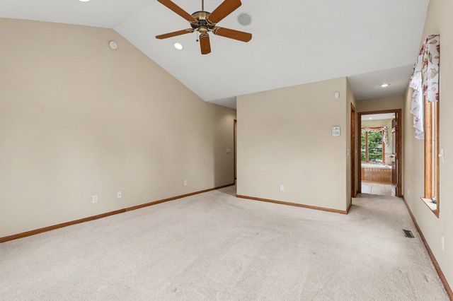 5629 Firethorne Drive, Bay City, MI 48706