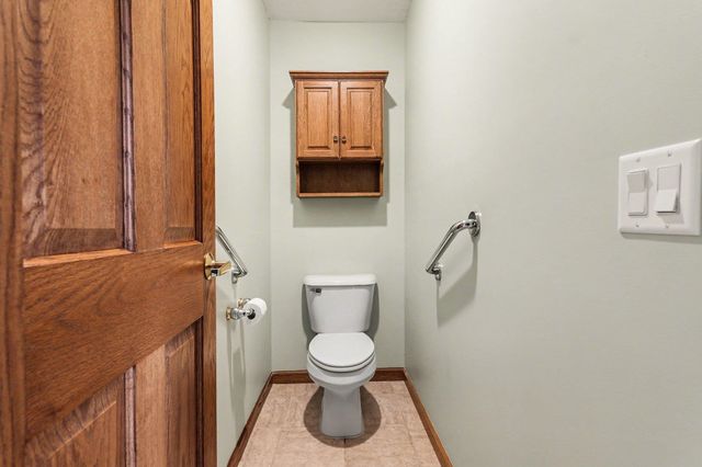 5629 Firethorne Drive, Bay City, MI 48706