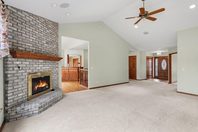 5629 Firethorne Drive, Bay City, MI 48706