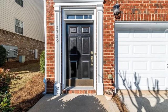 3759 Chattahoochee Summit SE Drive 3, Atlanta, GA 30339