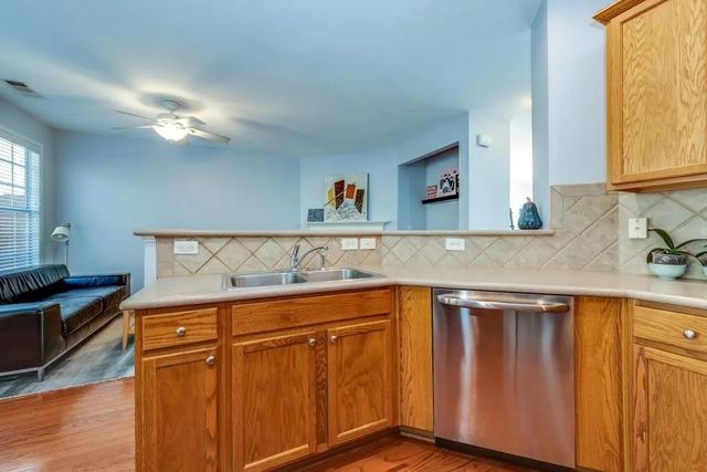 3759 Chattahoochee Summit SE Drive 3, Atlanta, GA 30339