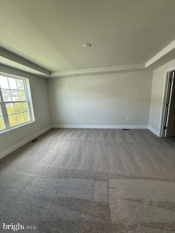1813 SMITH ISLAND RD, Baltimore, MD 21244