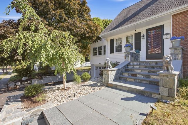 122 North Street, Stoneham, MA 02180