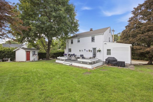 122 North Street, Stoneham, MA 02180
