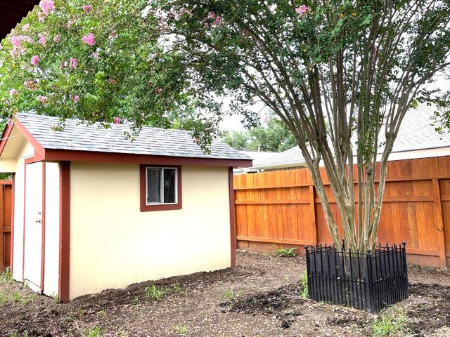 1134 Somercotes Lane, Channelview, TX 77530