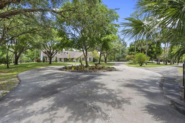 17225 Mare Lane, Loxahatchee, FL 33470