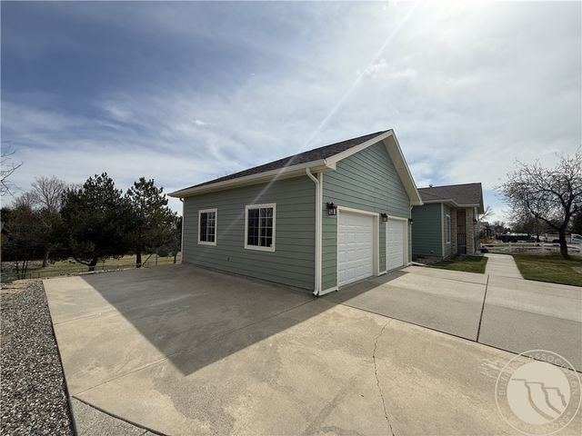 2243 Interlachen Drive, Billings, MT 59105