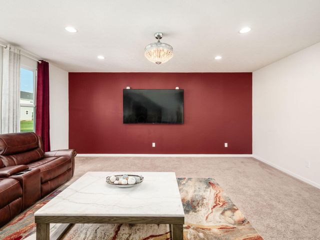 637 Bald Eagle Drive, Delaware, OH 43015