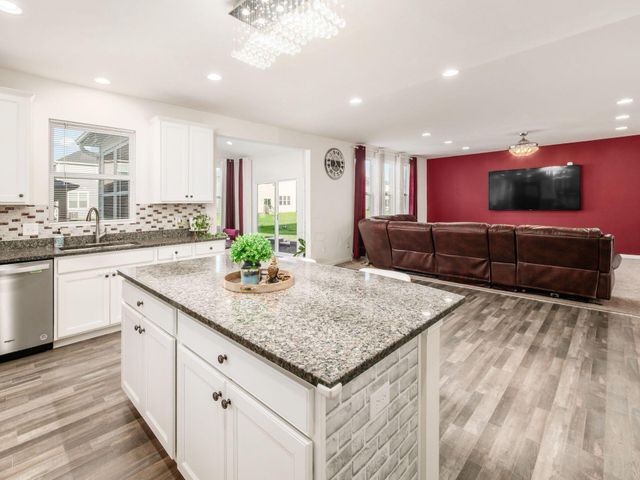 637 Bald Eagle Drive, Delaware, OH 43015
