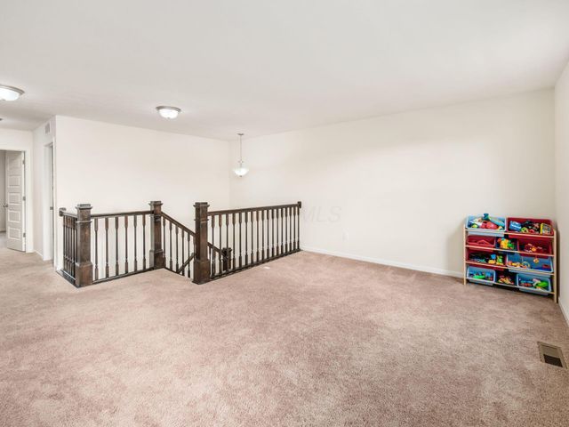 637 Bald Eagle Drive, Delaware, OH 43015