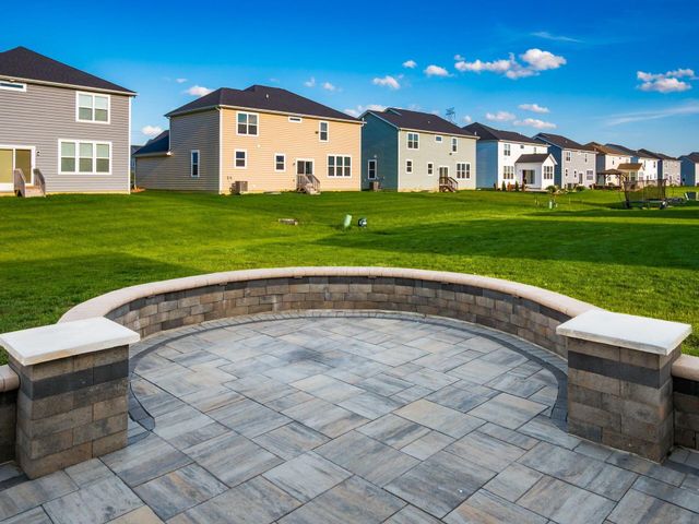 637 Bald Eagle Drive, Delaware, OH 43015
