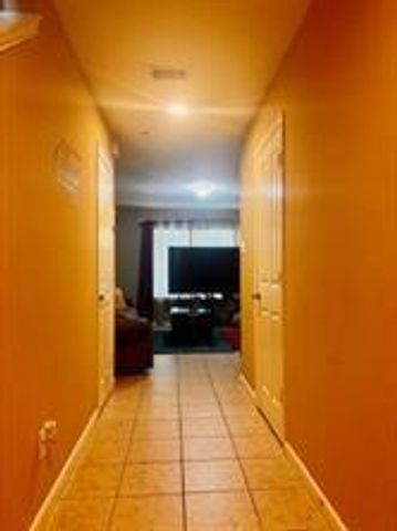 2606 Skyview Moon Drive, Houston, TX 77047