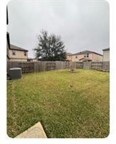 2606 Skyview Moon Drive, Houston, TX 77047