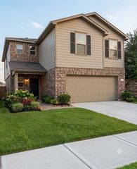 2606 Skyview Moon Drive, Houston, TX 77047
