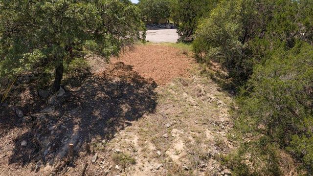 506 Ronay DR N, Spicewood, TX 78669