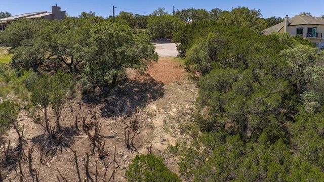 506 Ronay DR N, Spicewood, TX 78669