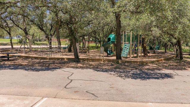 506 Ronay DR N, Spicewood, TX 78669