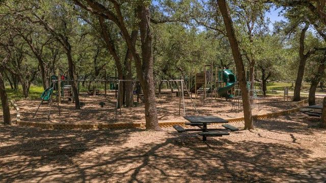 506 Ronay DR N, Spicewood, TX 78669