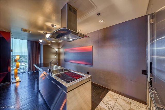 4381 West Flamingo Road 901, Las Vegas, NV 89103