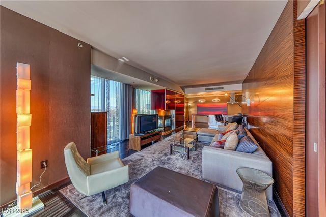 4381 West Flamingo Road 901, Las Vegas, NV 89103