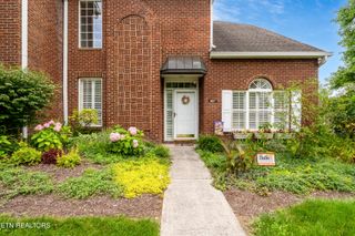 807 Poets Corner Way, Knoxville, TN 37919