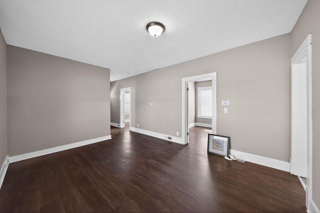 1910 S 8TH Street, Council Bluffs, IA 51501