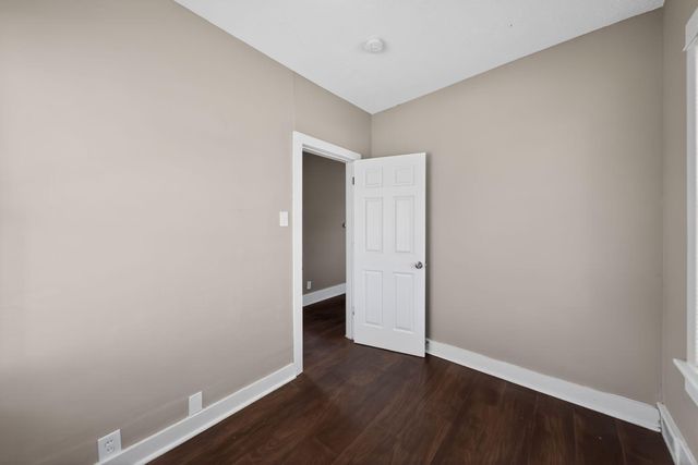 1910 S 8TH Street, Council Bluffs, IA 51501