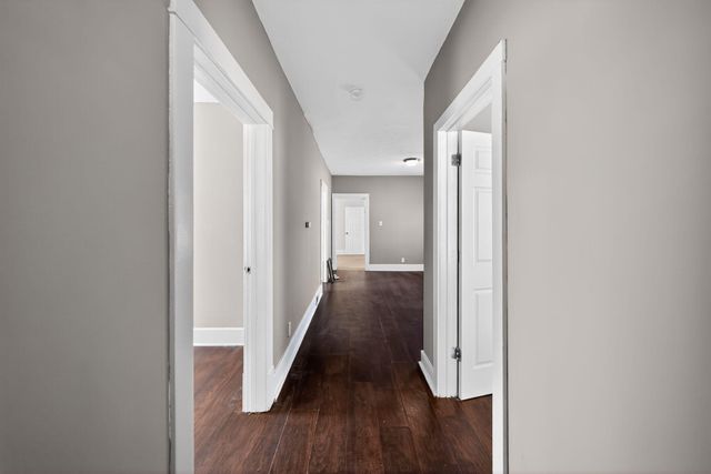 1910 S 8TH Street, Council Bluffs, IA 51501